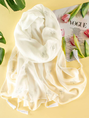 شال مجلسی زنانه حریر ژورژت سفید